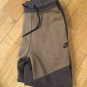 Nike Men’s Joggers